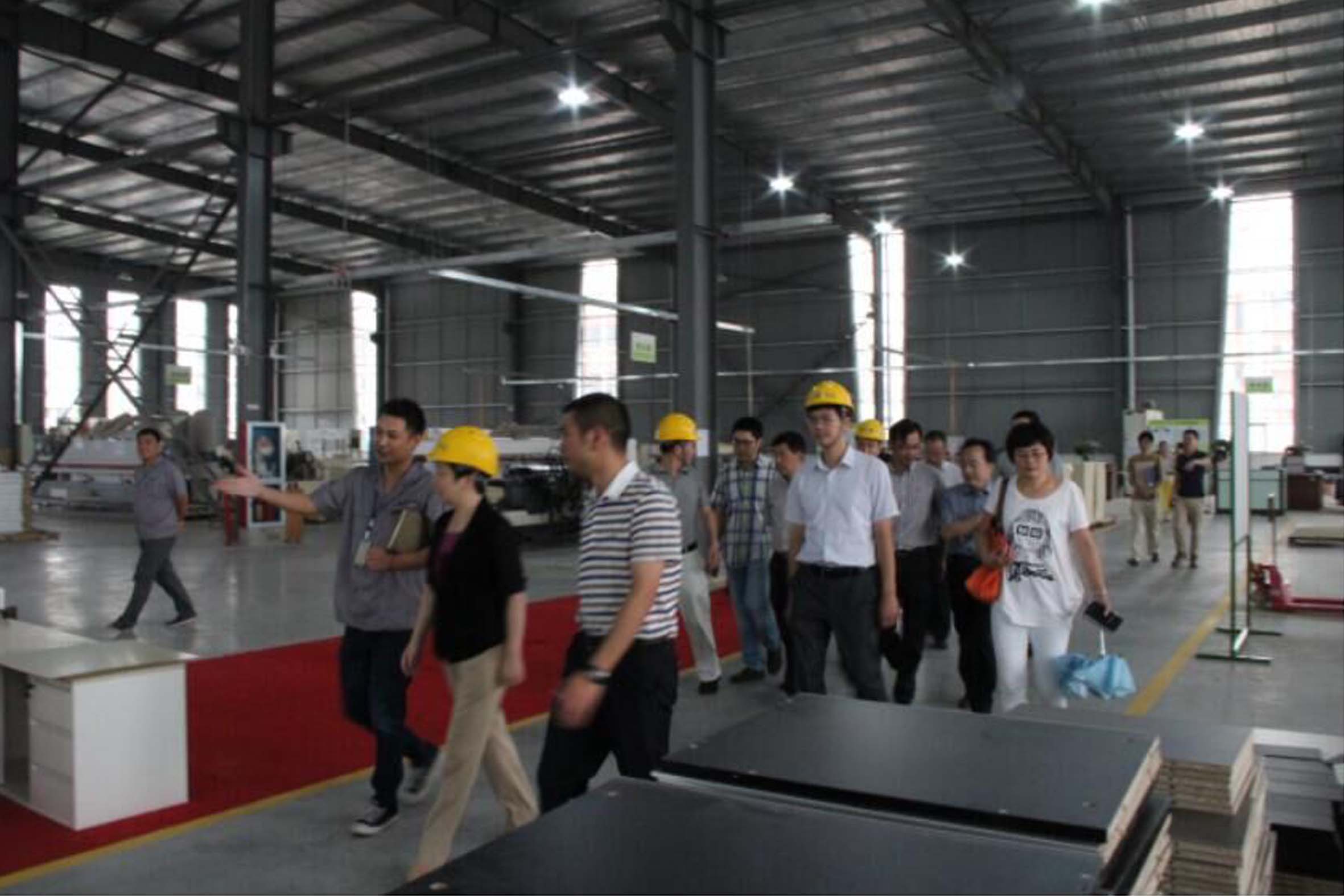 南京辦公家具廠家南京附近辦公家具廠家哪家好，南京優(yōu)質(zhì)辦公家具廠家