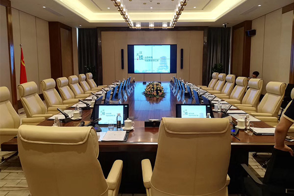 南京政府辦公家具廠家定制海洋監(jiān)測無紙化辦公升降會(huì)議桌